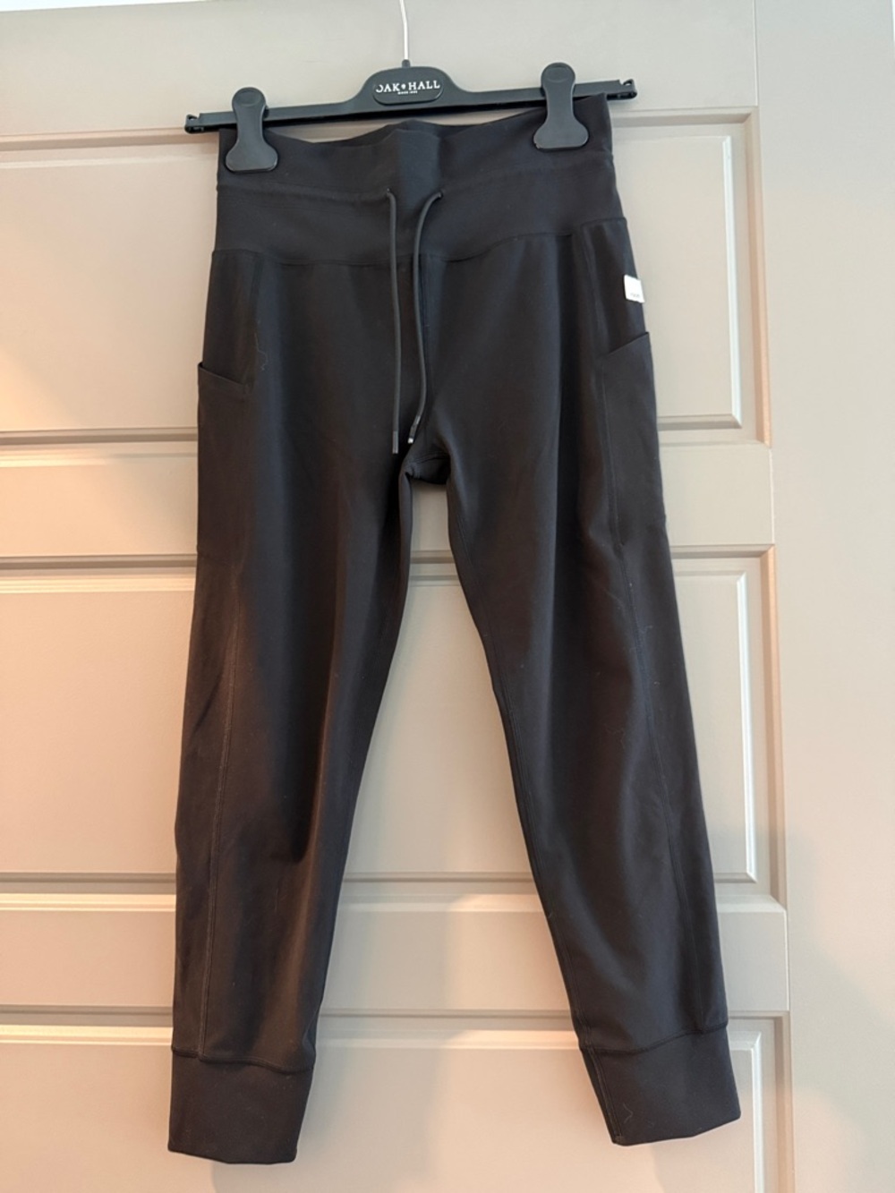 Vuori Black Daily Pocket Legging- short- size M